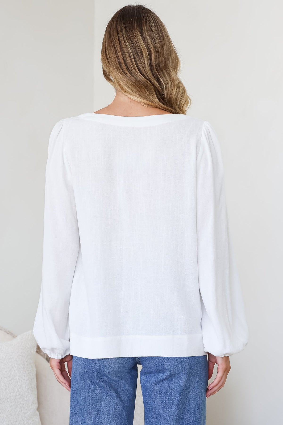 Ritual Top - V-Neck High Low Pull Over with Long Balloon Sleeves in White