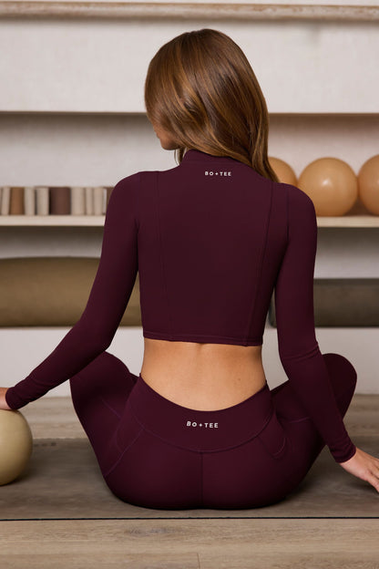 Soft Active Zip-Up Cropped Jacket in Burgundy