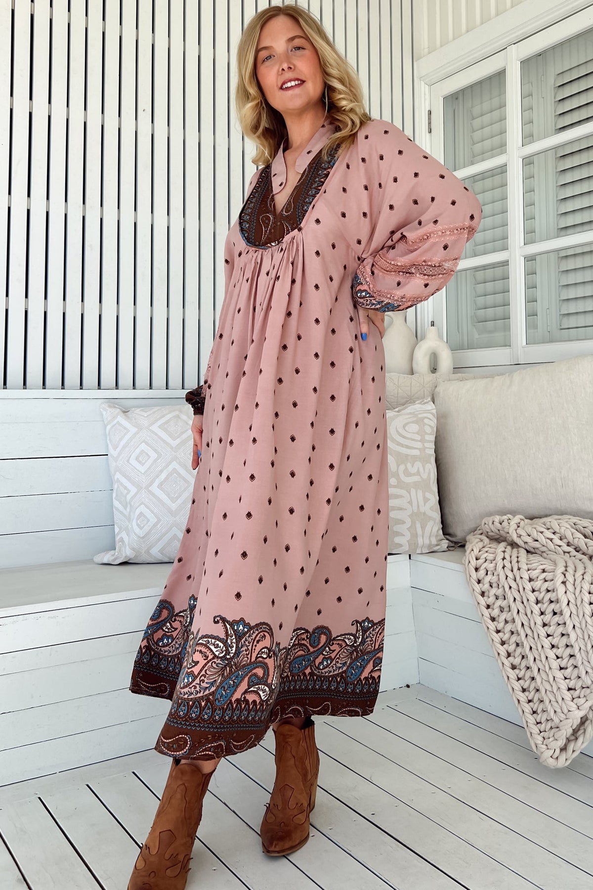 JAASE - Boheme Midi Dress: Long Sleeve Piping Defined Bust Slimline Smock Dress in Seraphina Print