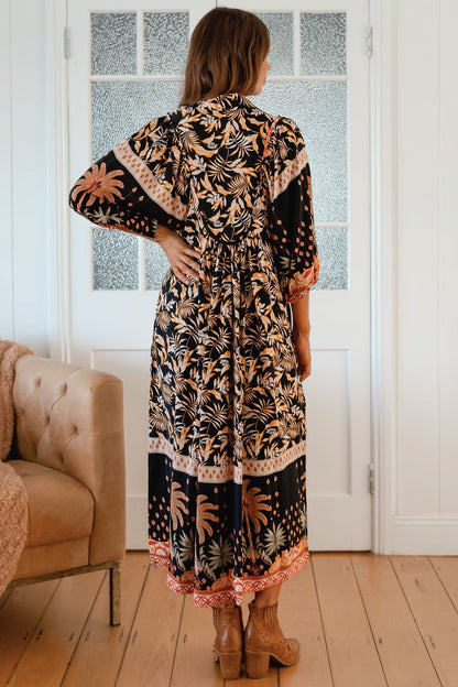 JAASE - Boheme Midi Dress: Piping Defined Bust Slimline Smock Dress in Jardin Print