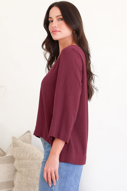 Breezer Top - Long Sleeve V Neck Pull Over Top with High Low Hemline in Wine