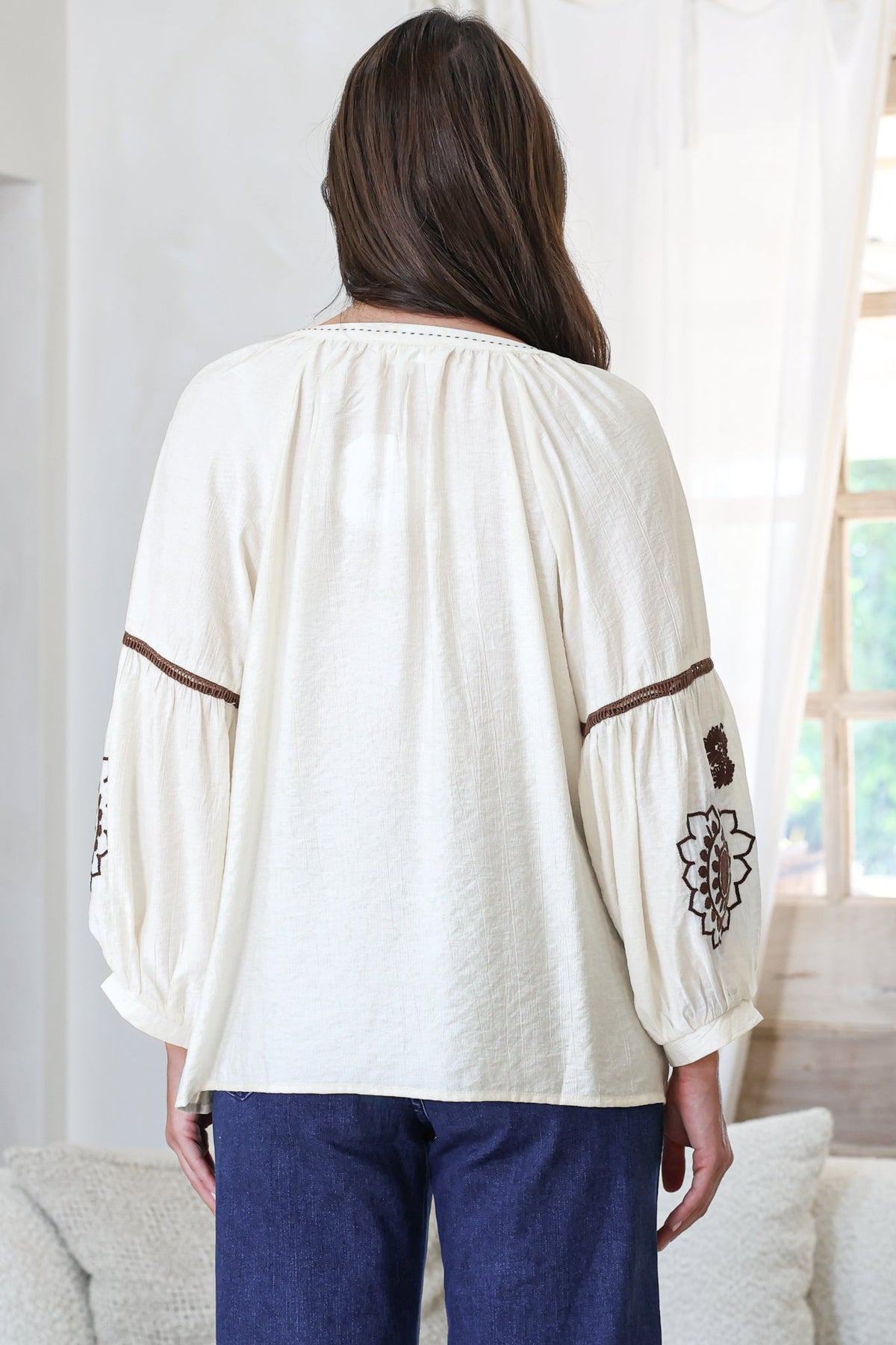 Cassel Top - Round Split Collar Pullover Embroidered Top with Balloon Sleeves in Cream
