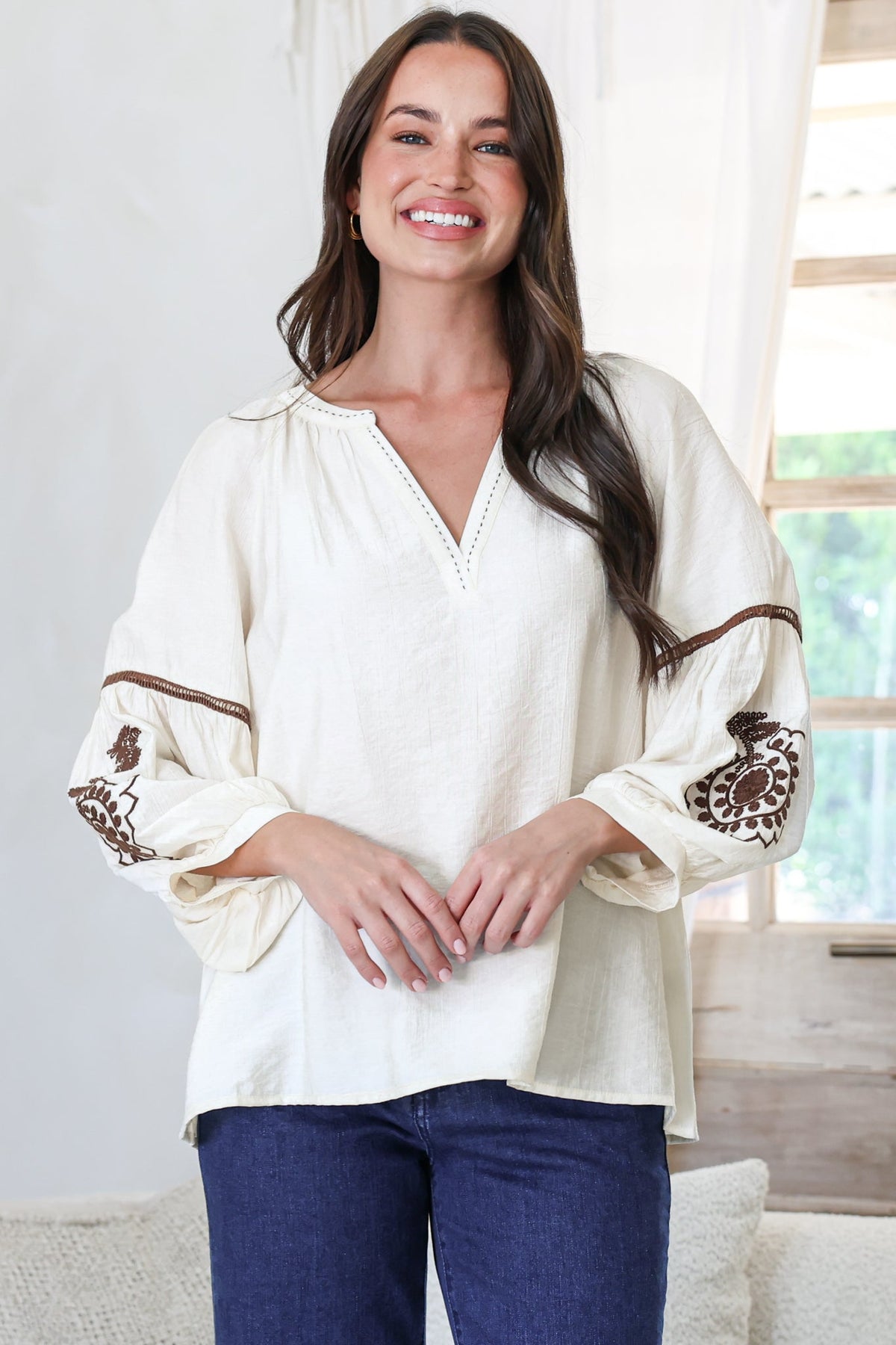 Cassel Top - Round Split Collar Pullover Embroidered Top with Balloon Sleeves in Cream