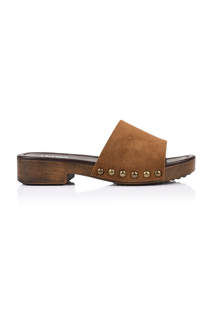 Chester Clogs - Chestnut Tan Micro