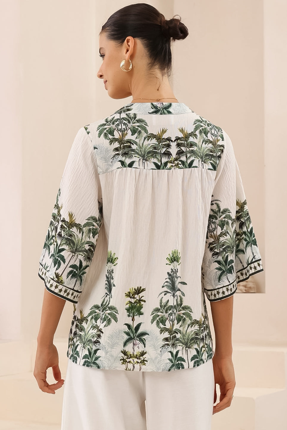 Elysia Blouse - Deep V Neck Button Down 3/4 Sleeve Top in Nessa Print