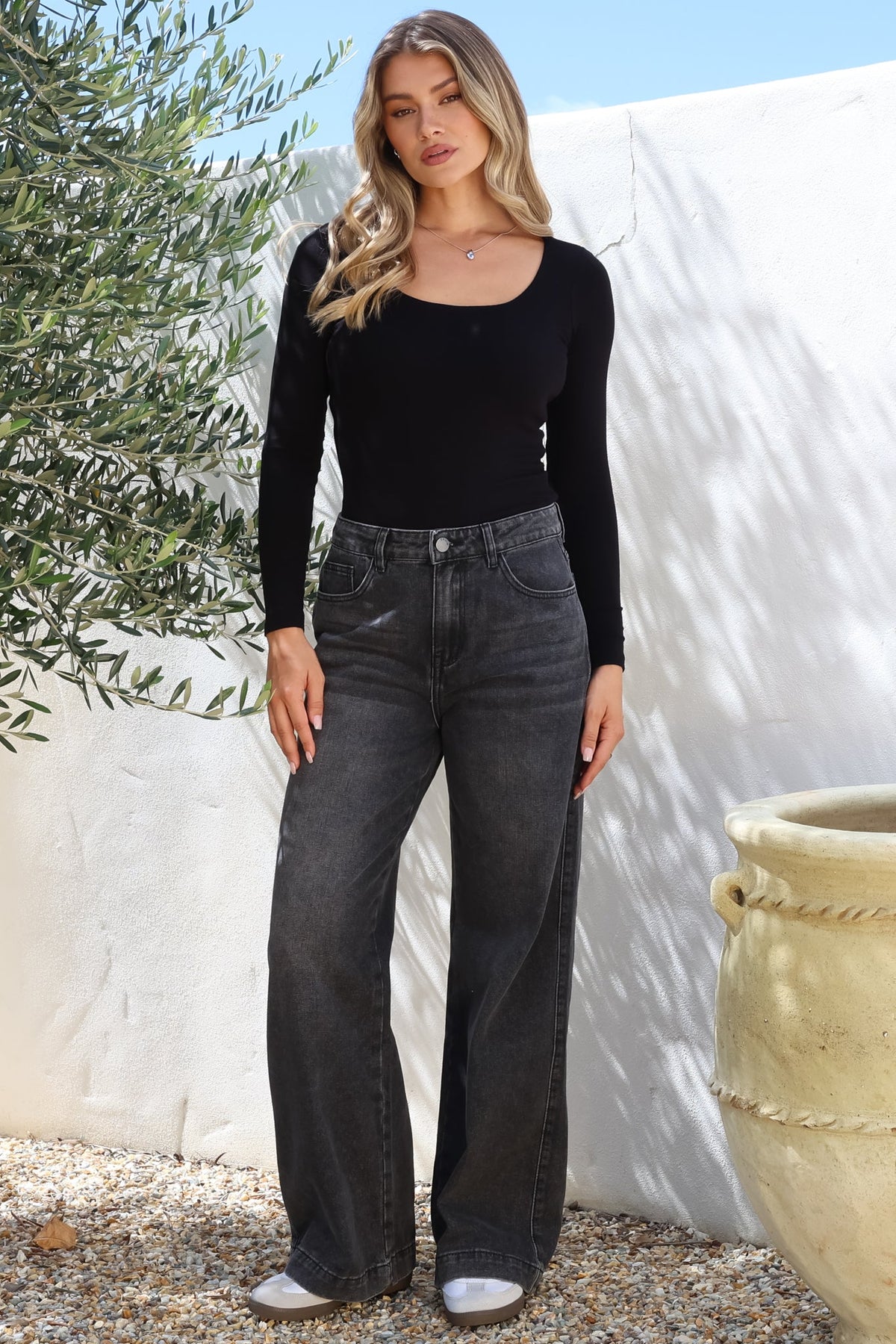 Kash Jeans - Relaxed Mid Rise Mum Jeans in Black Acid Wash