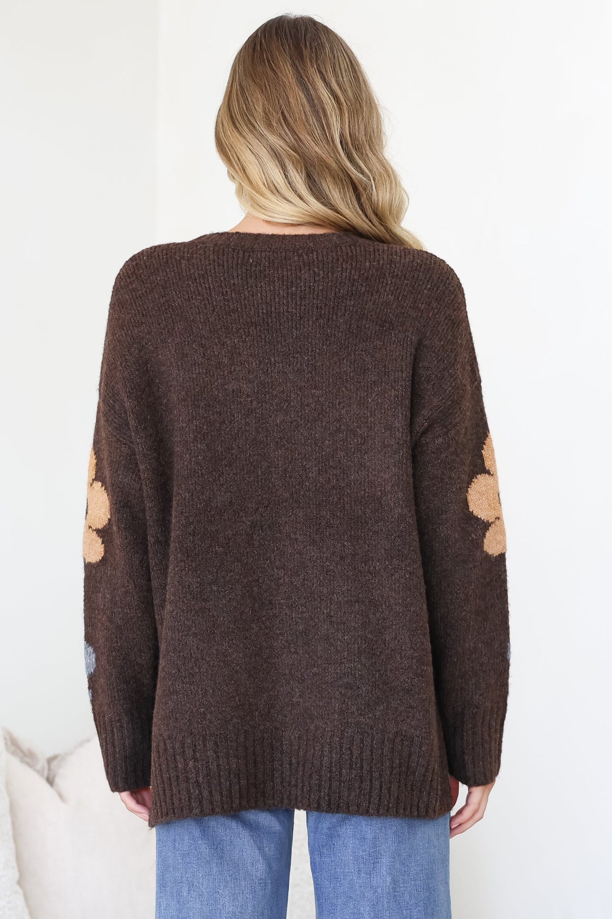 Marlo Jumper - Crew Neck Floral Knit with Ribbed Hemlines in Chocolate