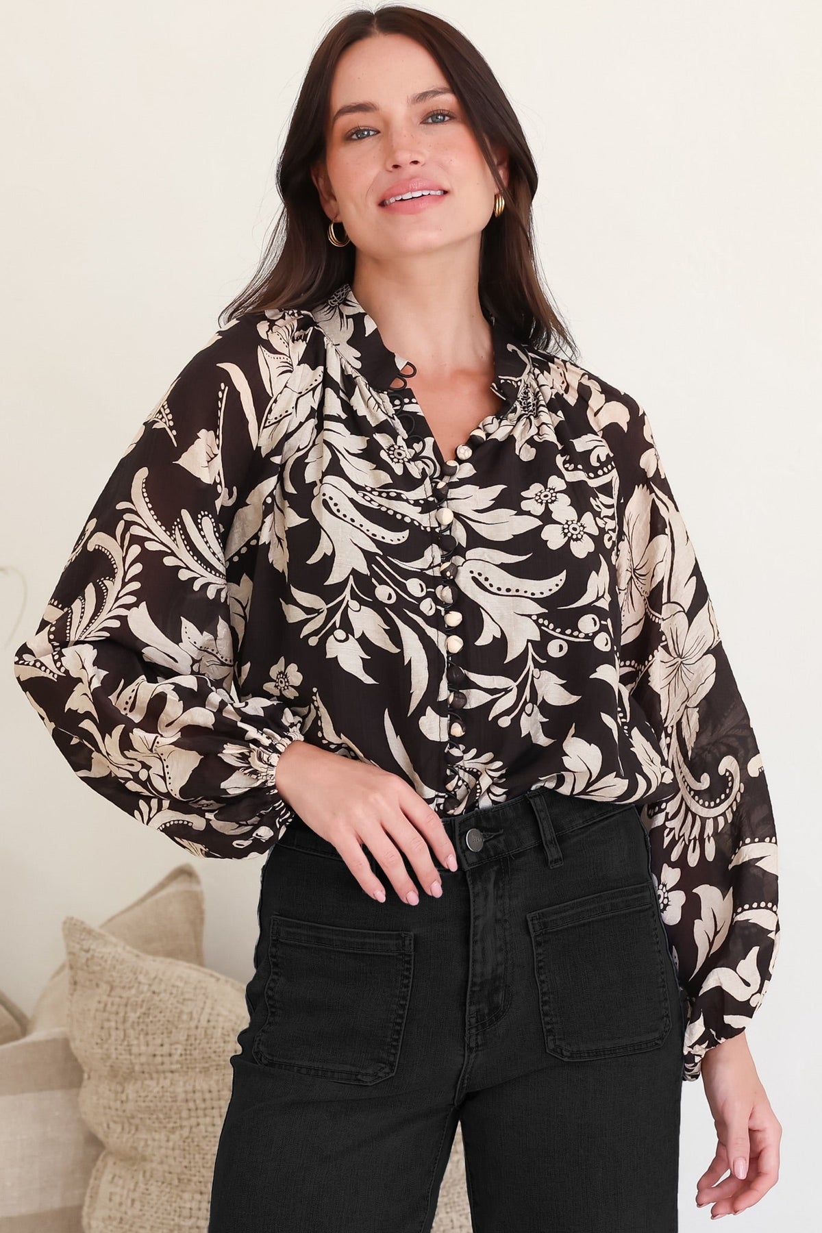 Portia Blouse - Button Down Mandarin Collar Shirt in Vendetta Print
