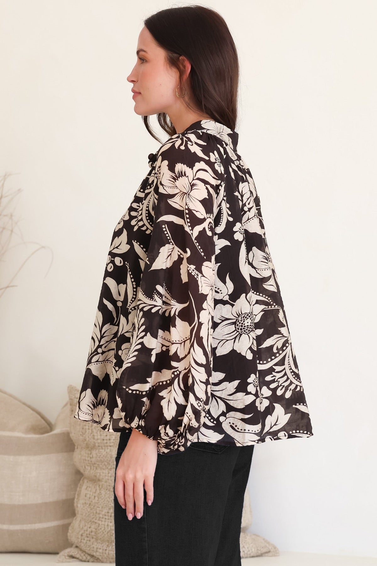 Portia Blouse - Button Down Mandarin Collar Shirt in Vendetta Print