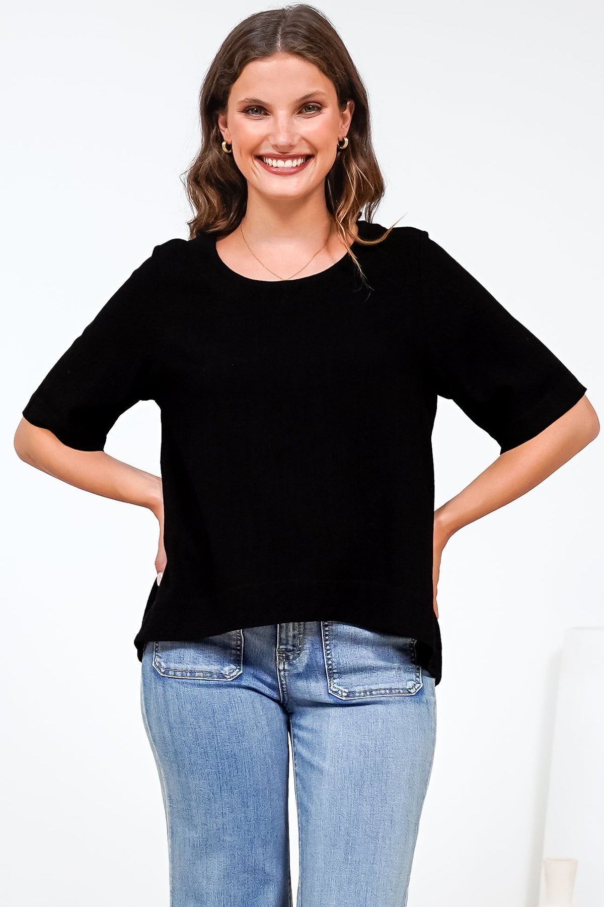 Tustin Top - Round Neck Boxy High Low Top with Short Sleeves in Black