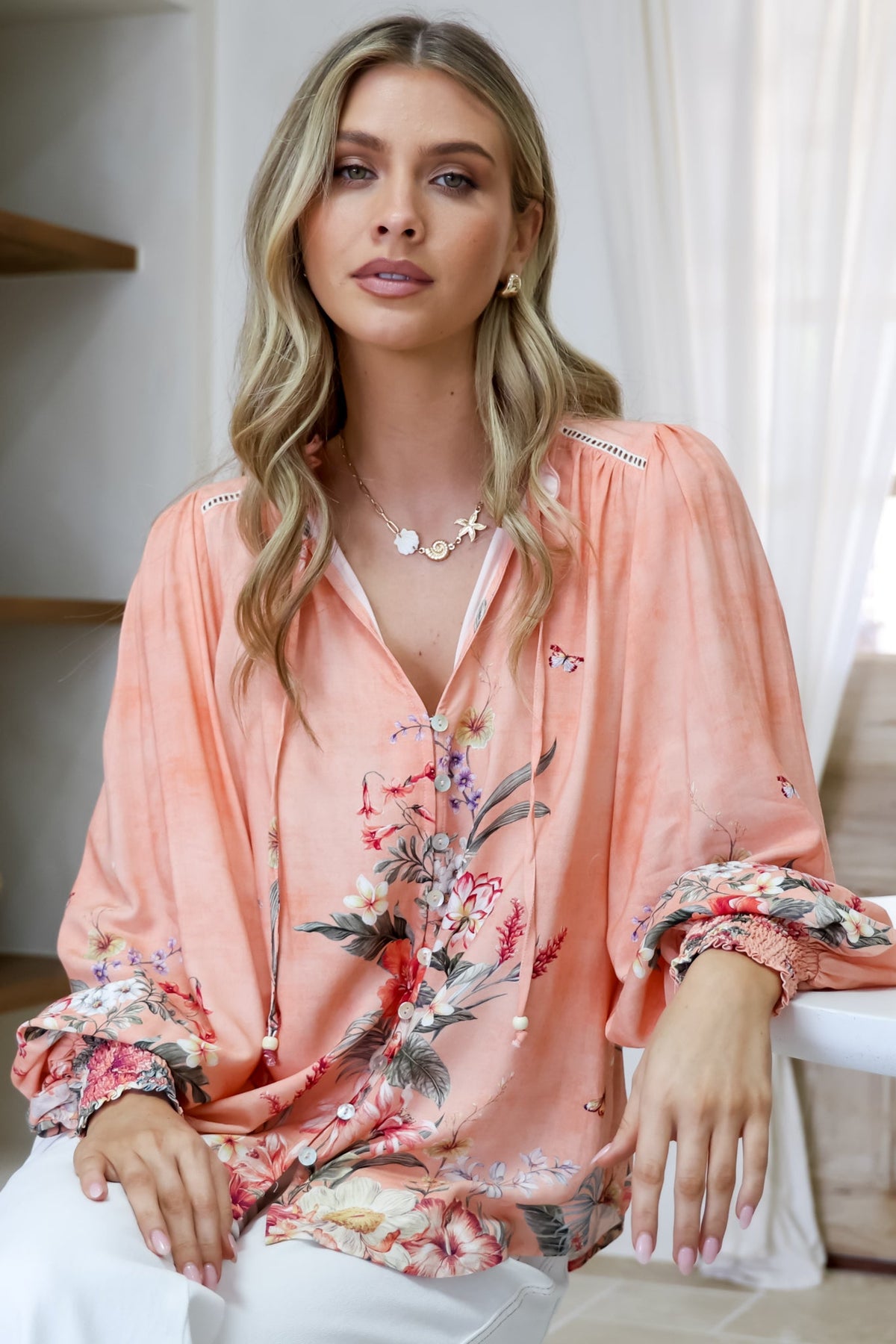 Violet Blouse - Frill Collar Button Down Balloon Sleeve Blouse In Evette Print