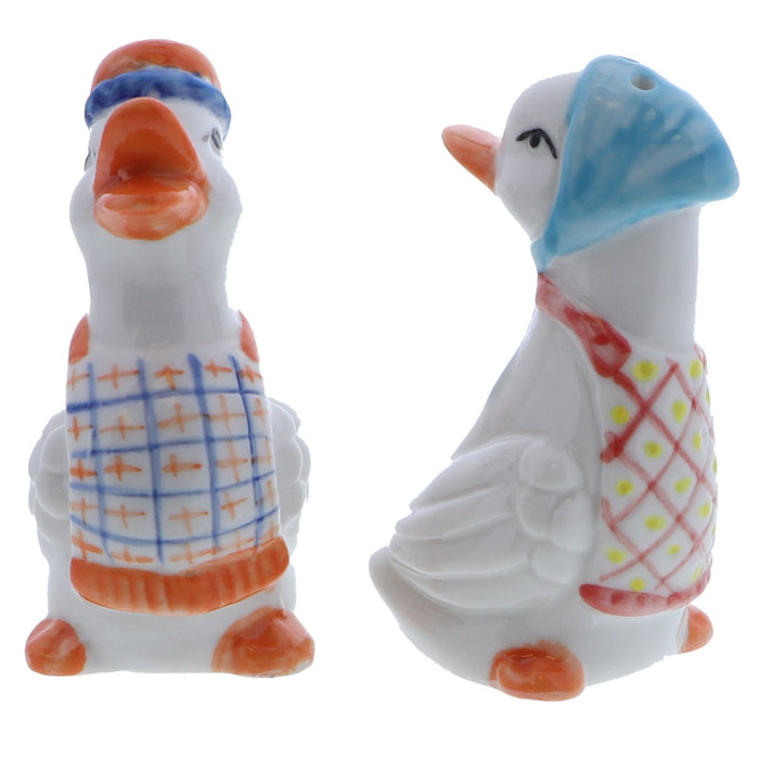 mr and mrs salt and pepper shakers
