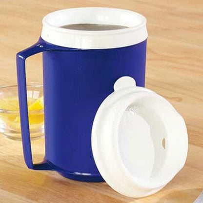 Image of Insulated Mug with Lid on a plain background.