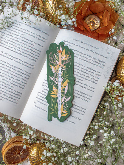 Meaggie Moos - You Do Not Yield Sword Bookmark | Throne of Glass