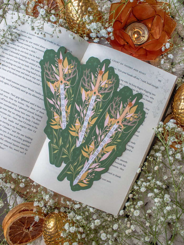 Meaggie Moos - You Do Not Yield Sword Bookmark | Throne of Glass