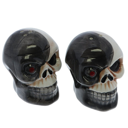 halloween salt and pepper shakers