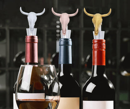 Silver Longhorn Skull Modern Wine Stopper